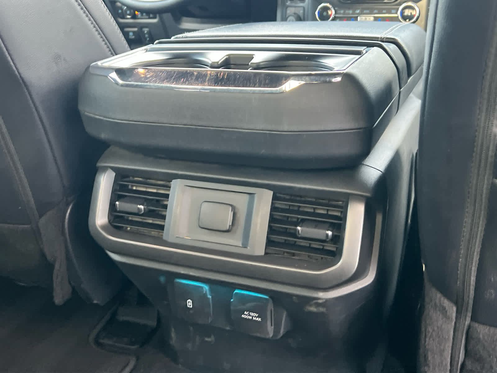 Certified 2025 Ford F150 Lariat w/ Bed Utility Package image 23