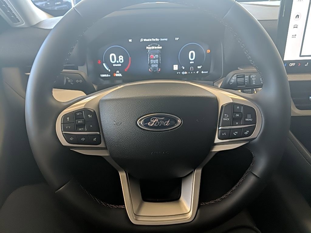 Certified 2025 Ford Explorer Active AWD/4WD image 17