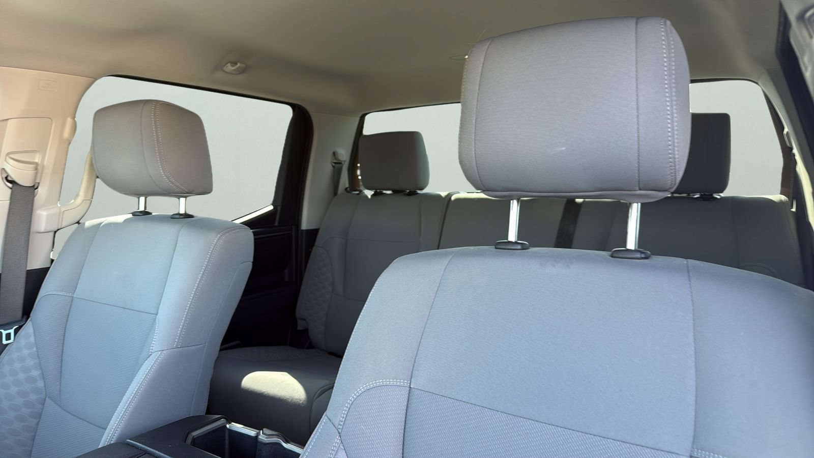 Used 2022 Toyota Tundra SR5 w/ TRD Off-Road Package AWD/4WD image 9