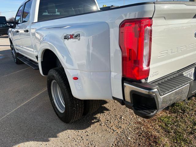 Certified 2024 Ford F350 XLT image 22