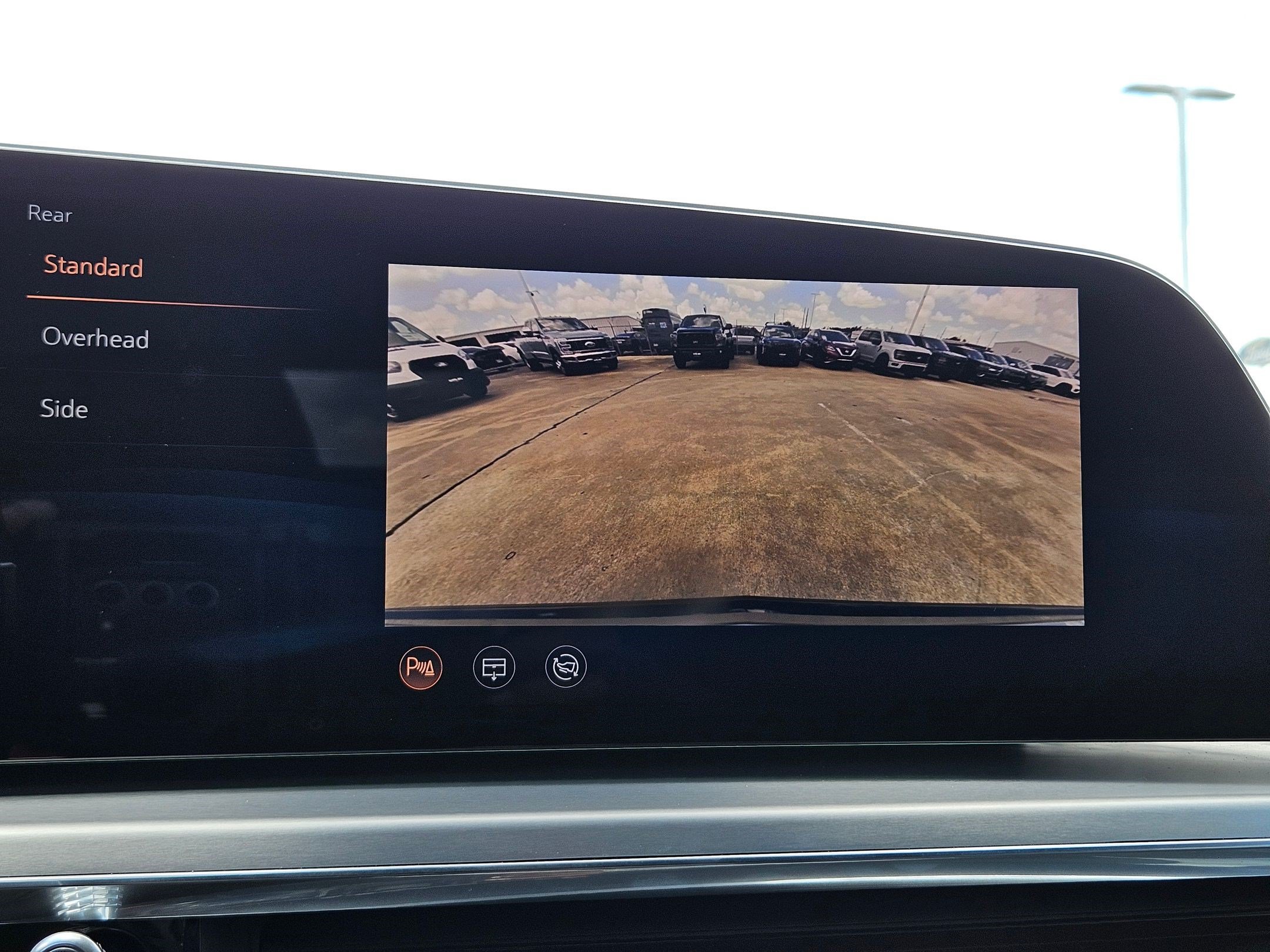 Used 2024 Cadillac Lyriq Sport RWD image 24