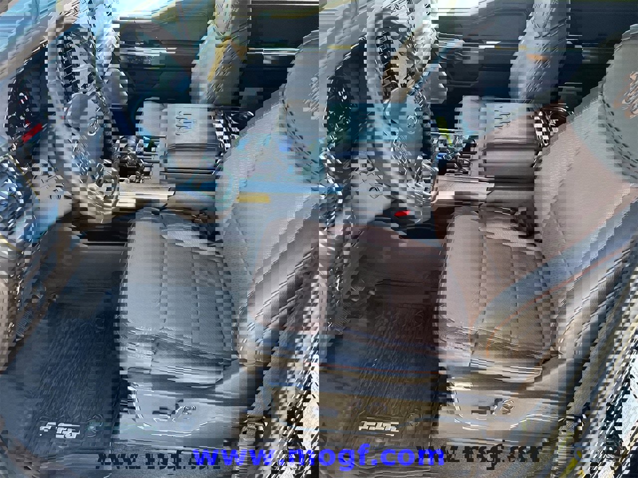 Certified 2022 Ford F150 King Ranch w/ Equipment Group 601A High image 29