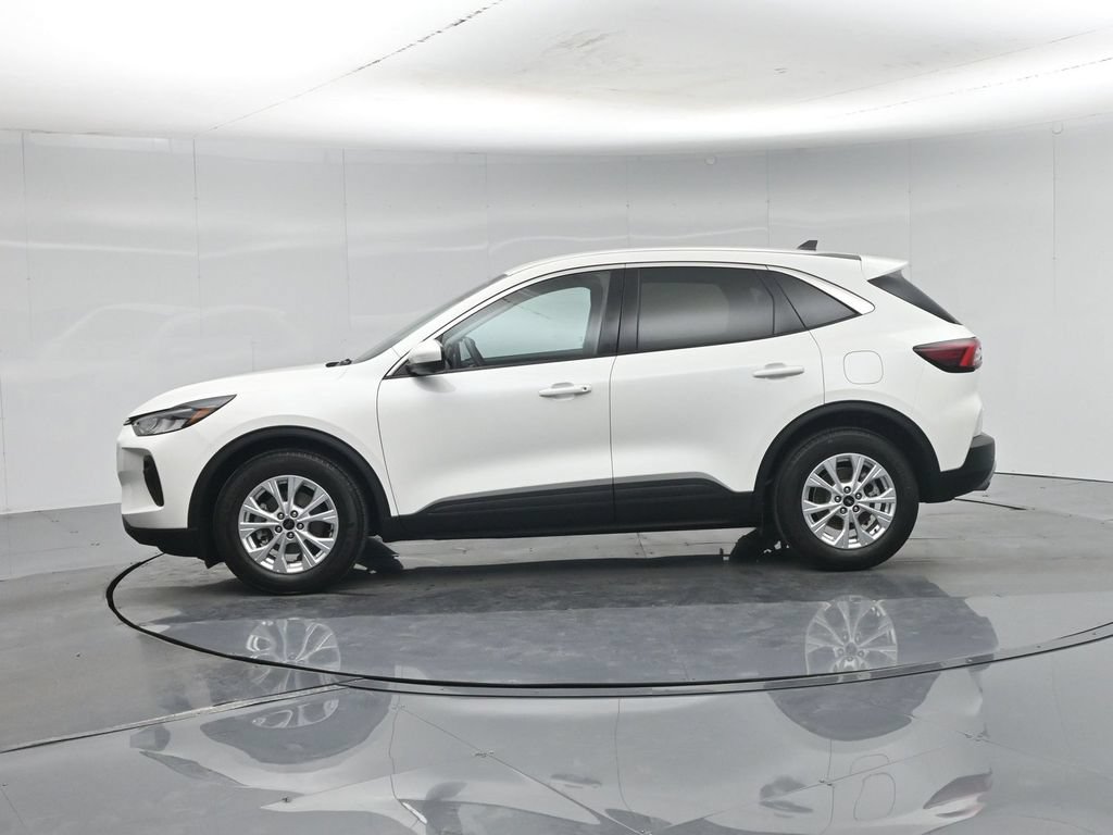 Certified 2023 Ford Escape Active w/ Tech Pack #2 FWD image 32