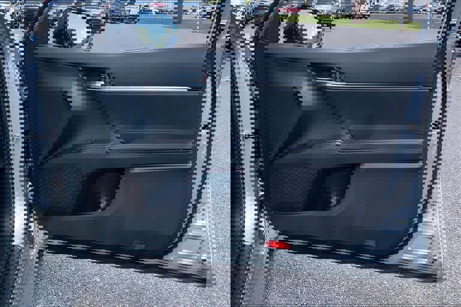 Used 2024 Toyota Camry LE FWD image 22