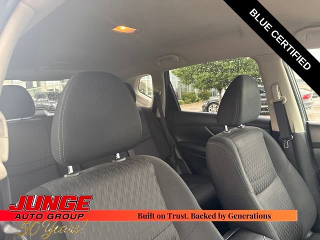 Used 2020 Nissan Rogue SV AWD/4WD image 14
