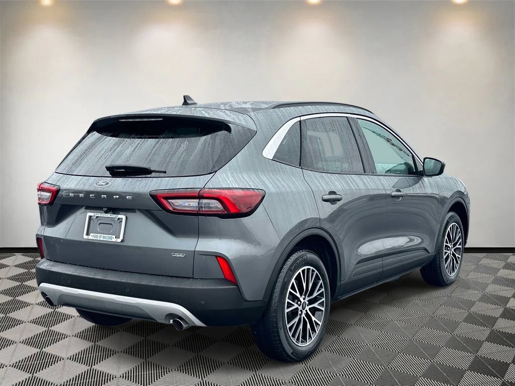 Certified 2023 Ford Escape SE FWD image 4
