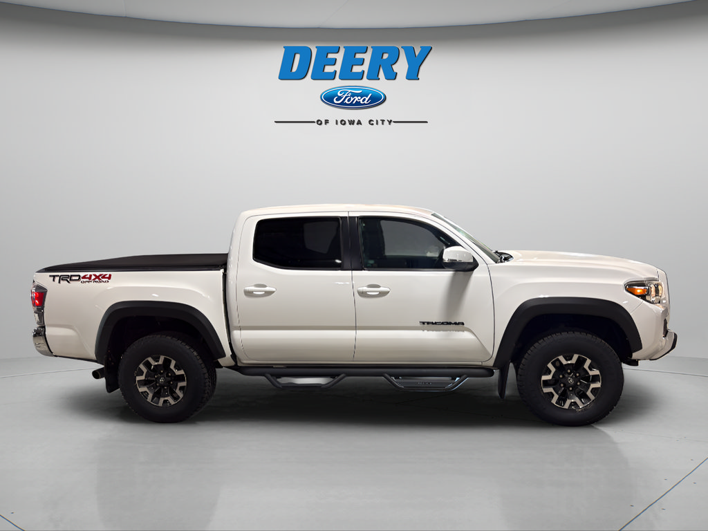 Used 2020 Toyota Tacoma TRD Off-Road AWD/4WD image 15