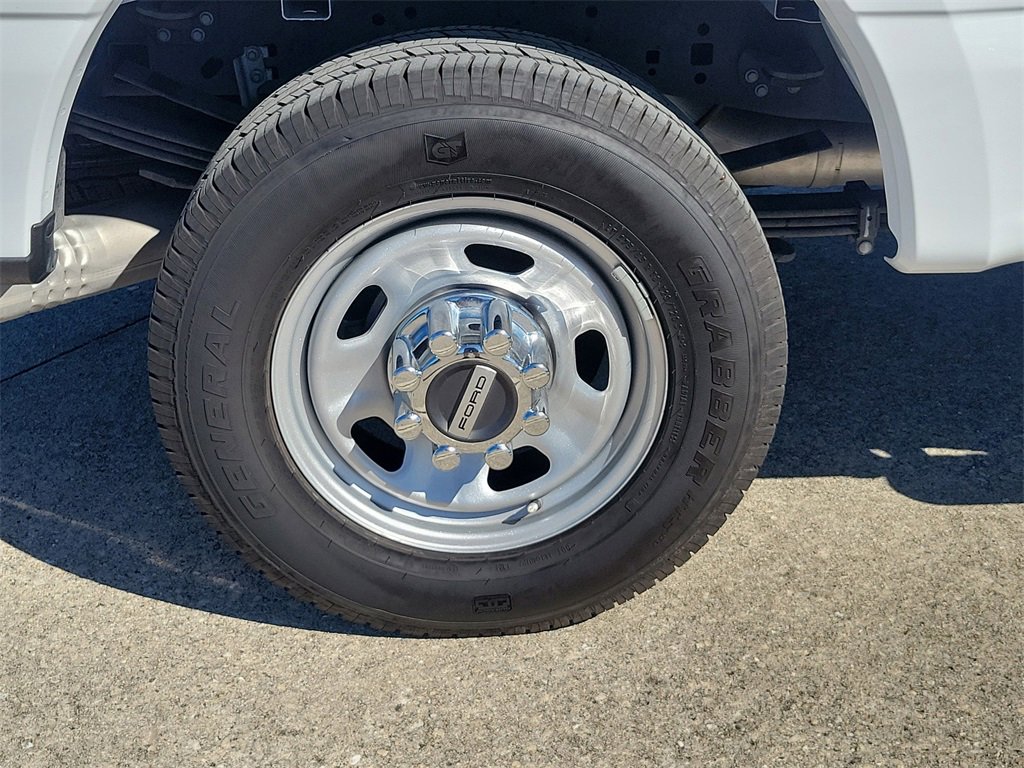 Certified 2024 Ford F350 XL w/ XL Chrome Package image 5