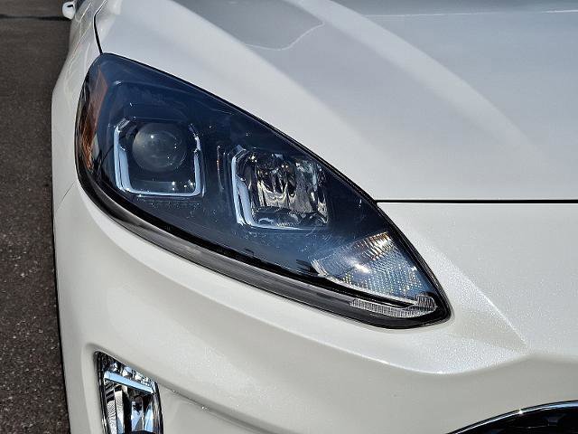 Certified 2022 Ford Escape SEL image 9