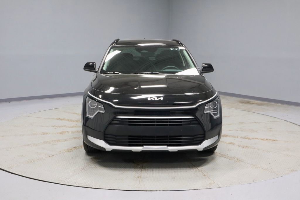 Used 2023 Kia Niro LX FWD image 9