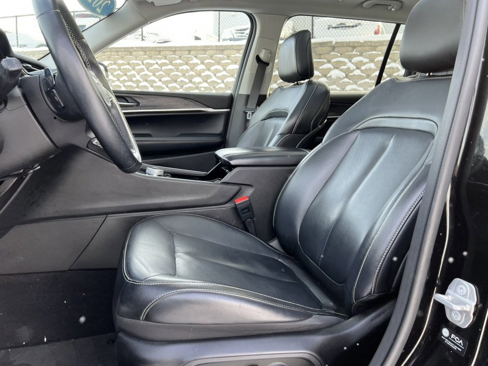 Used 2021 Jeep Grand Cherokee L Limited image 10