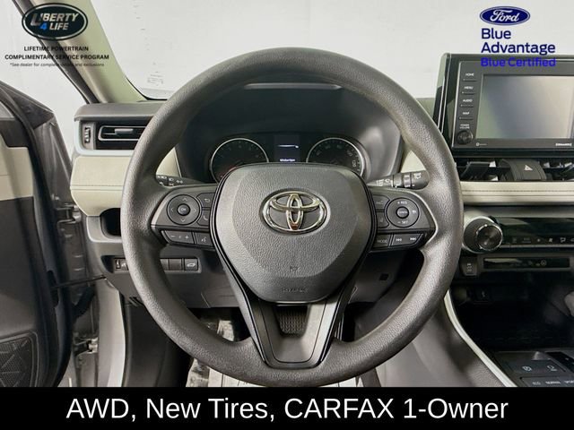 Used 2022 Toyota RAV4 XLE image 11