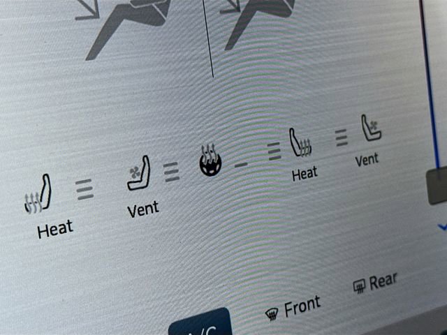 Used 2023 RAM 1500 Laramie image 25