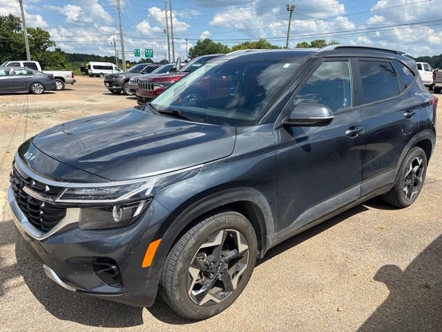 Used 2025 Kia Seltos S