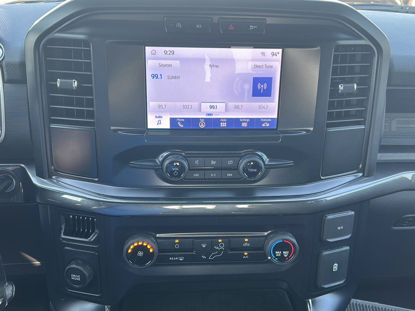 Certified 2022 Ford F150 XL w/ STX Appearance Package RWD image 8
