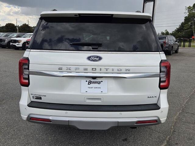 Certified 2024 Ford Expedition Max Platinum RWD image 11