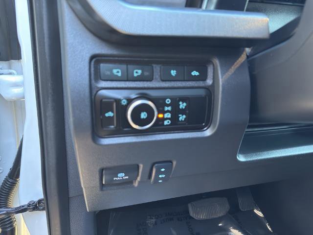 Certified 2024 Ford F450 Platinum w/ FX4 Off-Road Package image 17