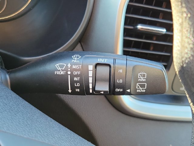 Used 2017 Kia Sorento AWD image 17