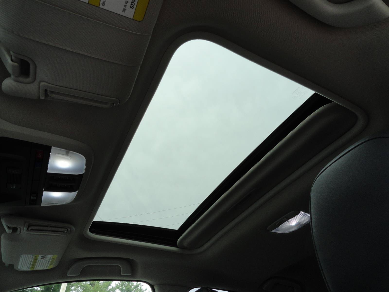 Used 2019 Subaru Crosstrek 2.0i Limited w/ Moonroof Package w/Navigation AWD/4WD image 19