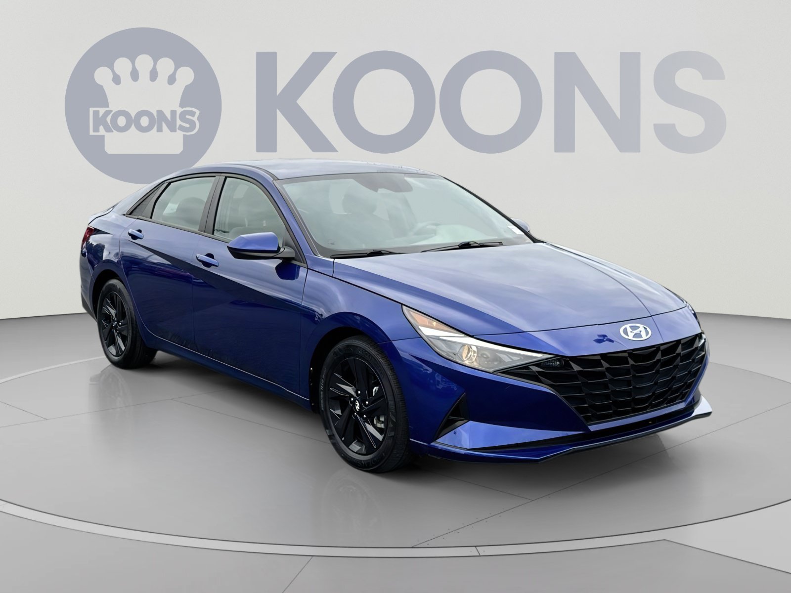 Used 2023 Hyundai Elantra SEL FWD image 2