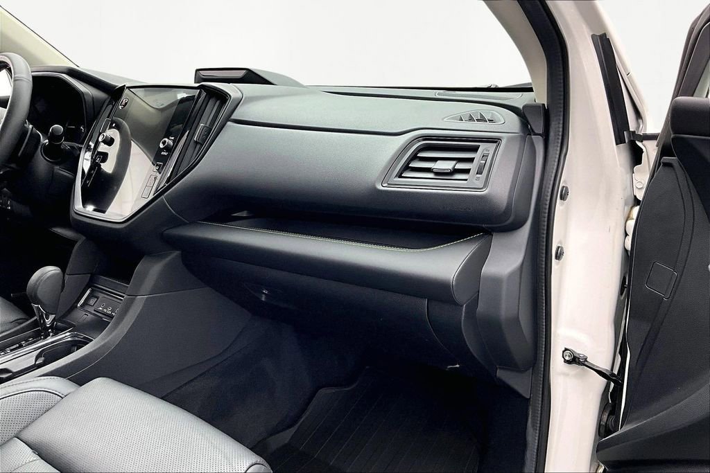 Used 2025 Subaru Ascent Bronze Edition w/ Popular Package #2 image 17