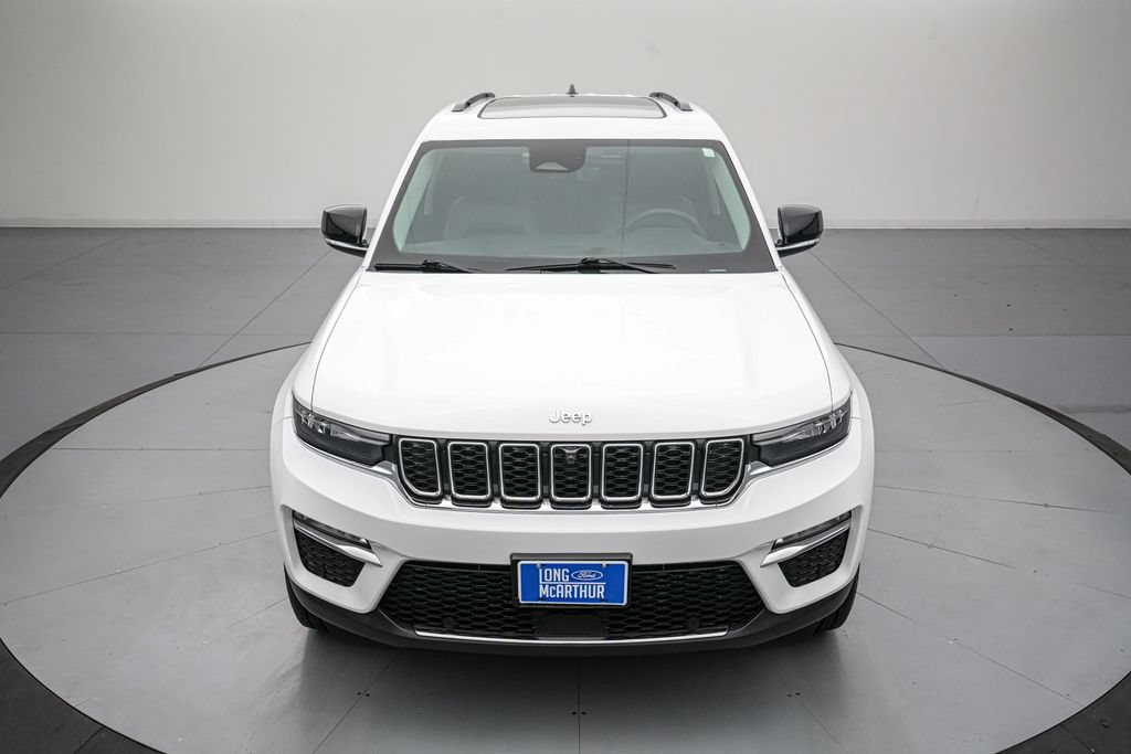Used 2023 Jeep Grand Cherokee Limited w/ Luxury Tech Group II AWD/4WD image 9