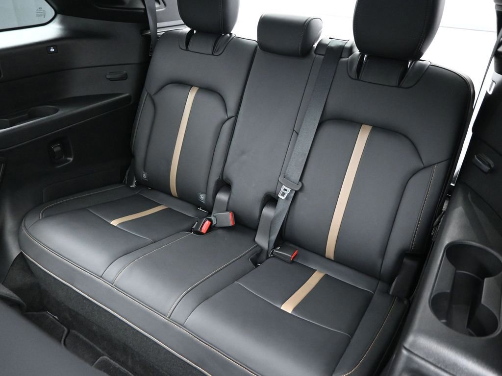 Used 2024 MAZDA CX-90 Plug-In Hybrid w/ Premium Plus image 47