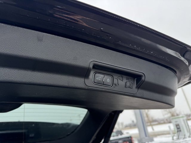 Certified 2023 Ford Explorer XLT w/ Equipment Group 202A image 41