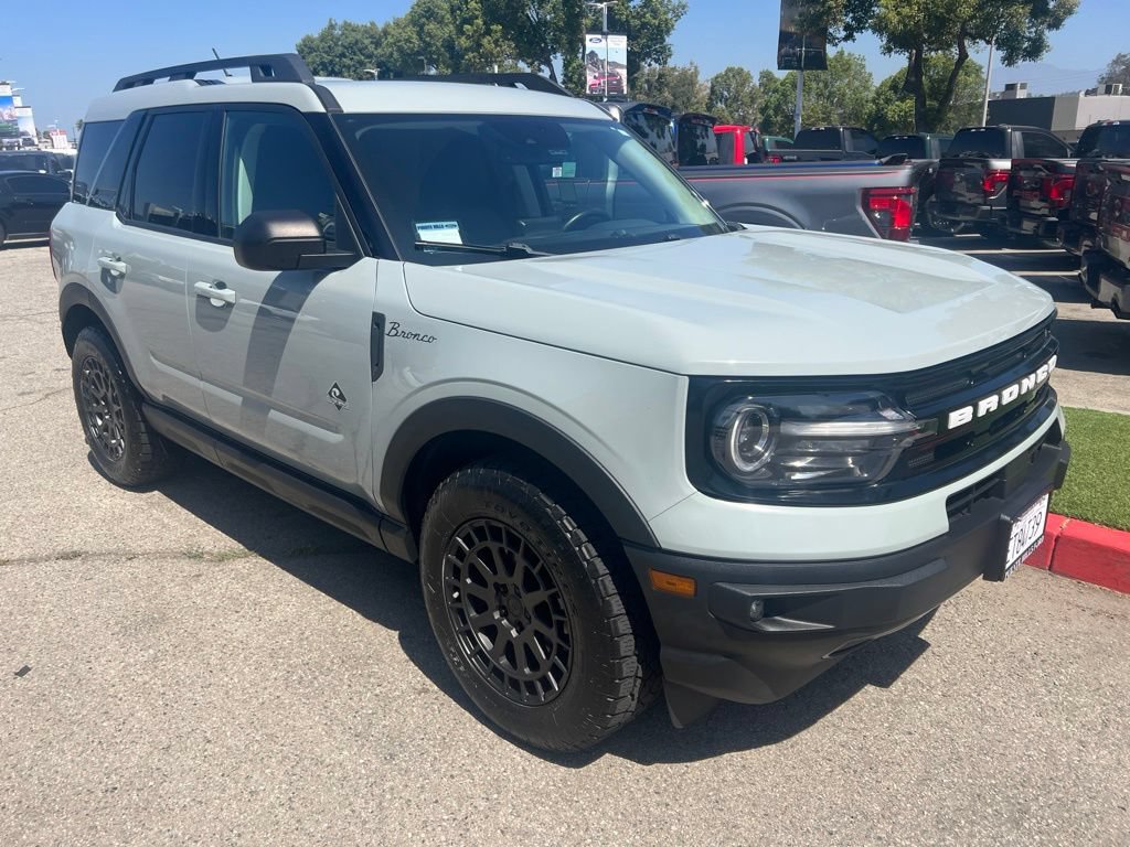 Certified 2023 Ford Bronco Sport Outer Banks w/ Tech Package AWD/4WD image 3