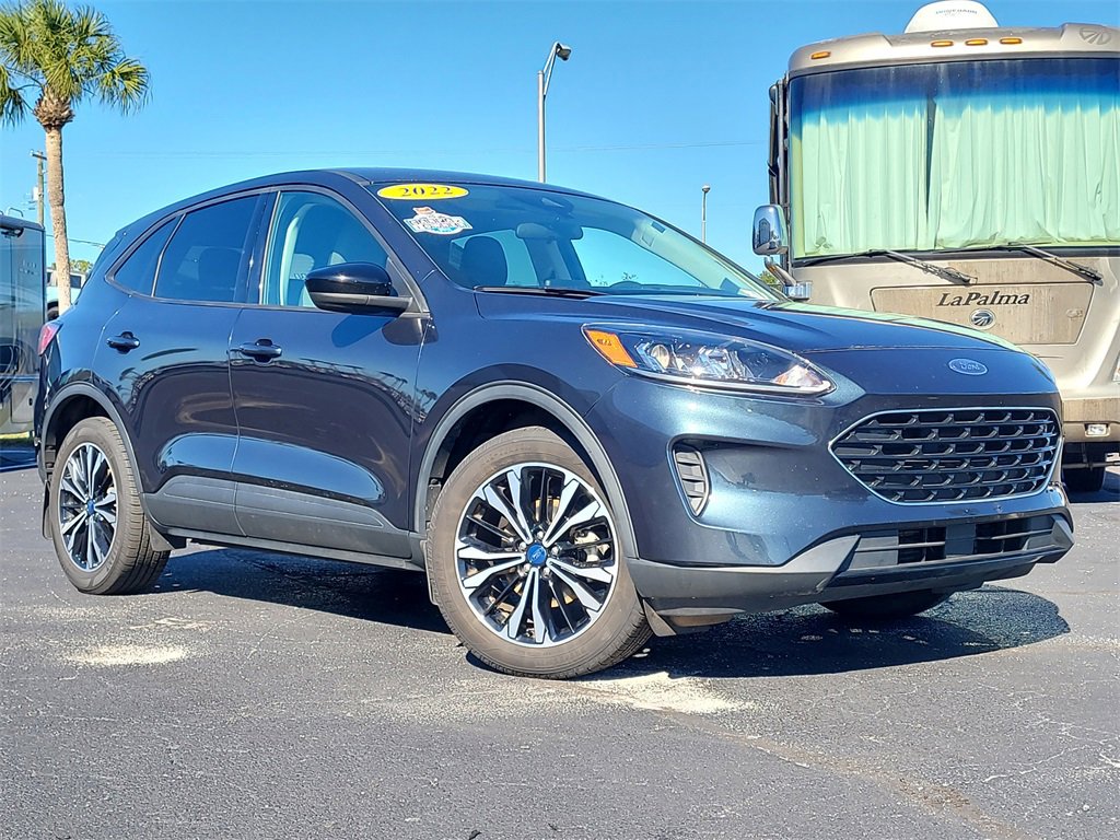 Certified 2022 Ford Escape SE w/ SE Sport Appearance Package
