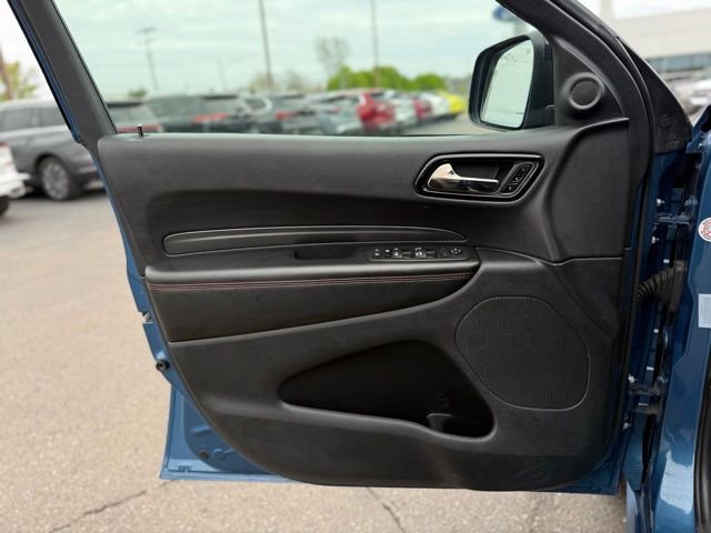 Used 2025 Dodge Durango GT AWD/4WD image 12