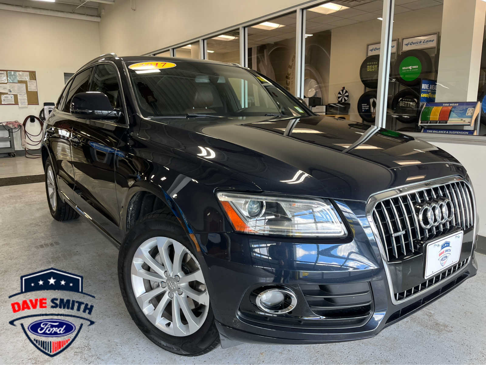 Used 2017 Audi Q5 2.0T Premium w/ Audi MMI Navigation Plus AWD/4WD image 1
