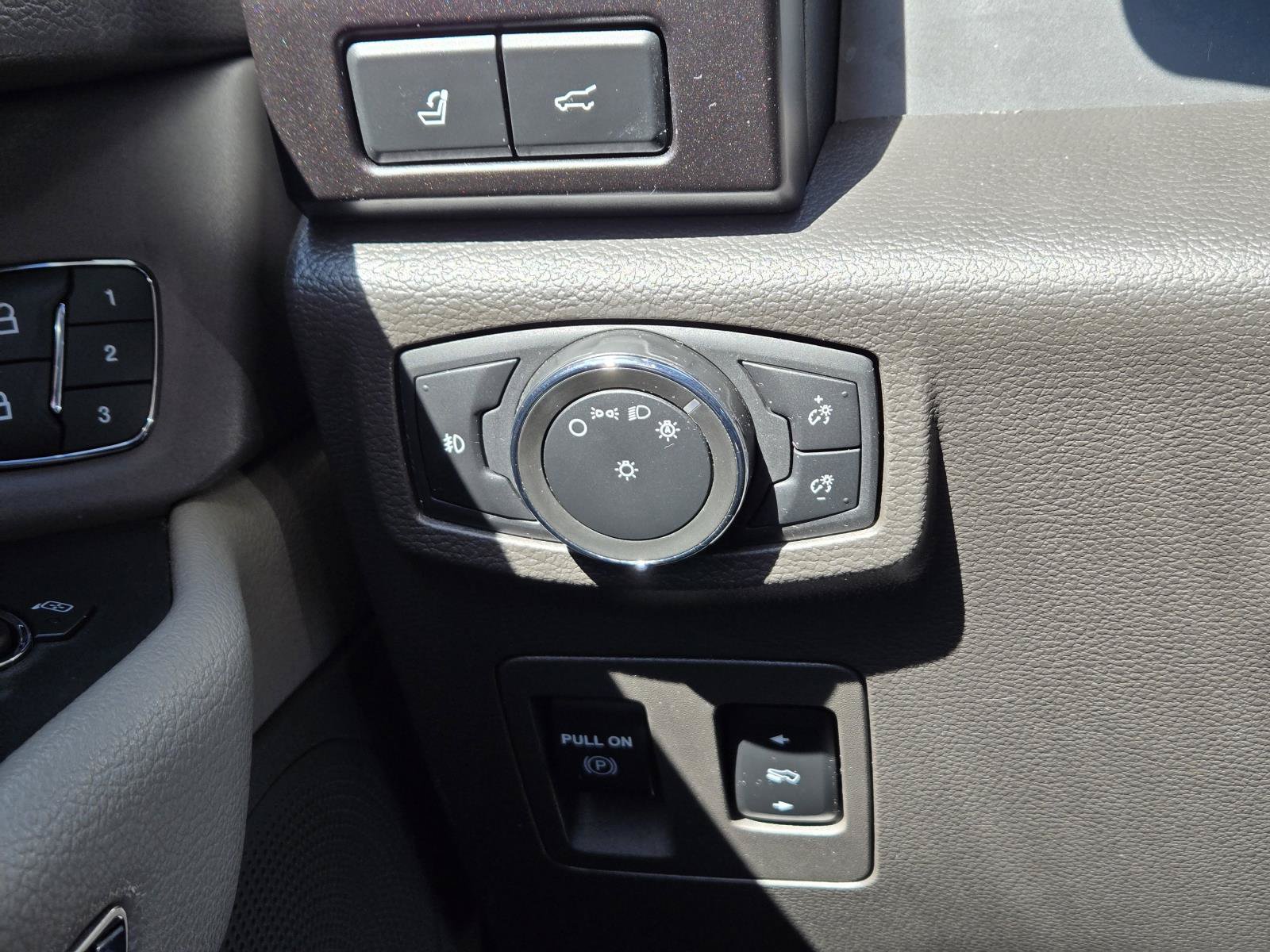Certified 2021 Ford Expedition Max Limited AWD/4WD image 24