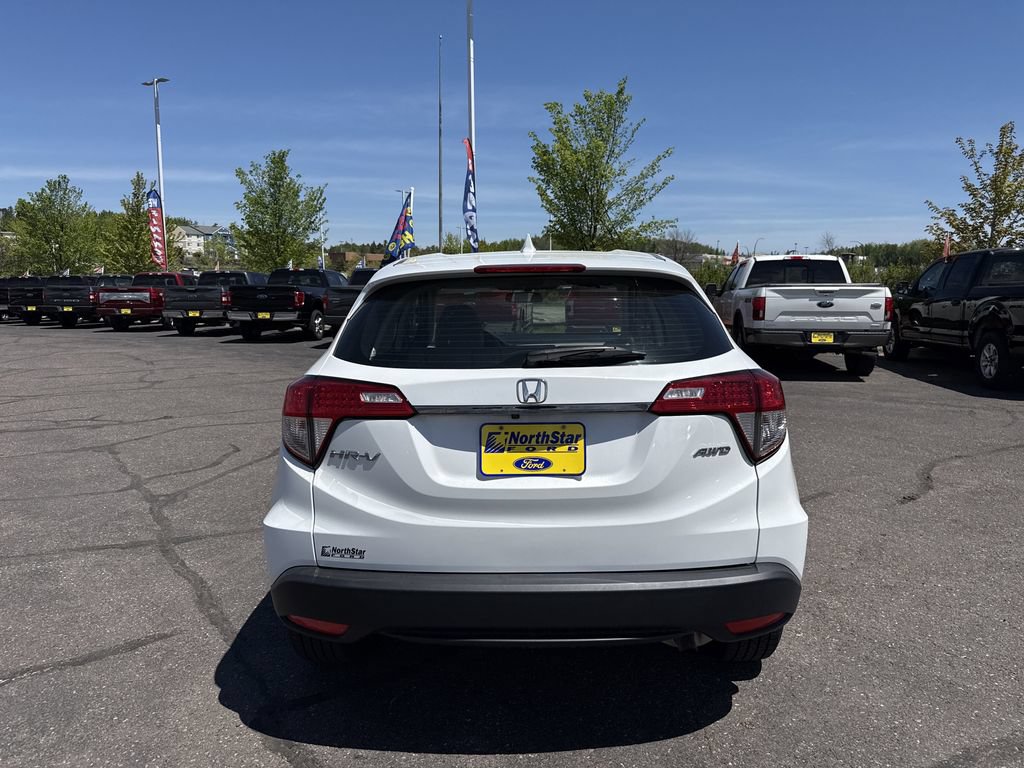 Used 2022 Honda HR-V LX image 7