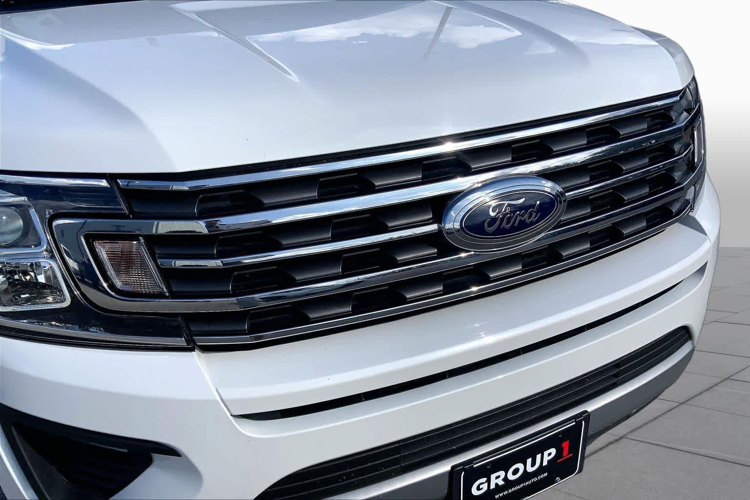 Certified 2020 Ford Expedition XLT w/ Cargo Package RWD image 30