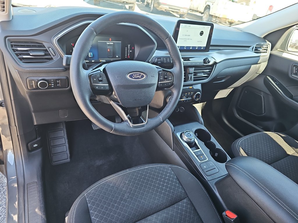 Certified 2023 Ford Escape Active AWD/4WD image 16