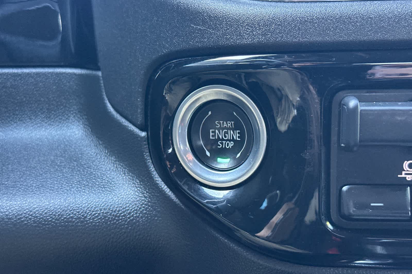 Used 2023 GMC Sierra 1500 Elevation w/ Elevation Premium Package AWD/4WD image 21
