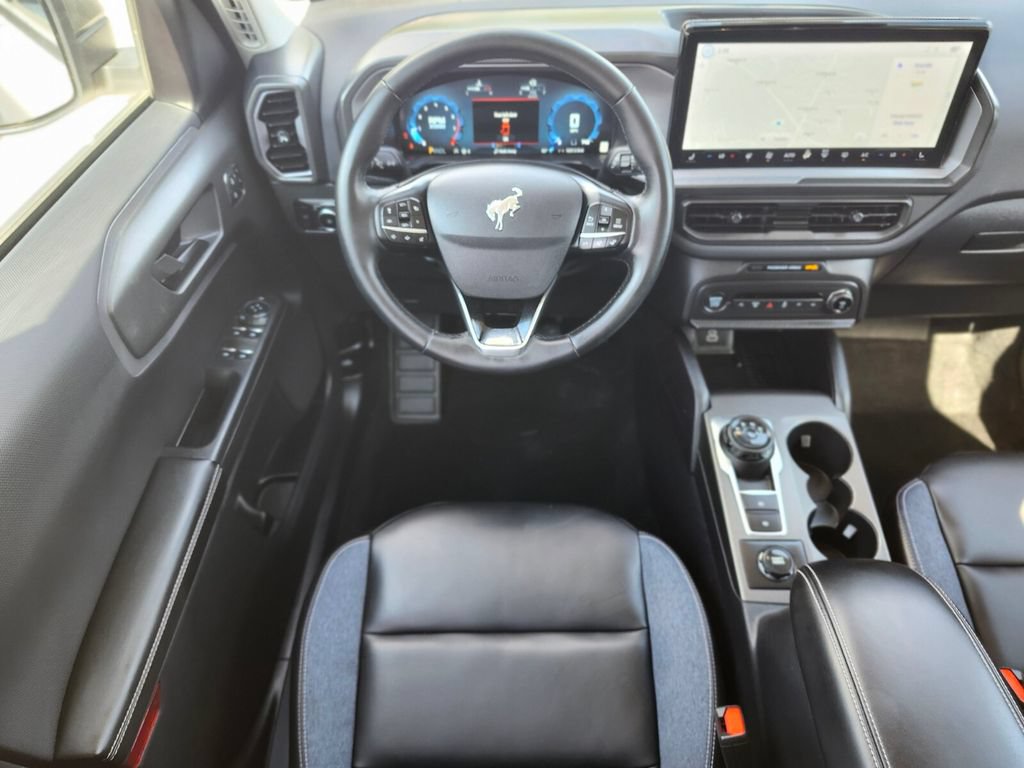 Certified 2025 Ford Bronco Sport Outer Banks w/ Outer Banks Tech Package+ AWD/4WD image 13