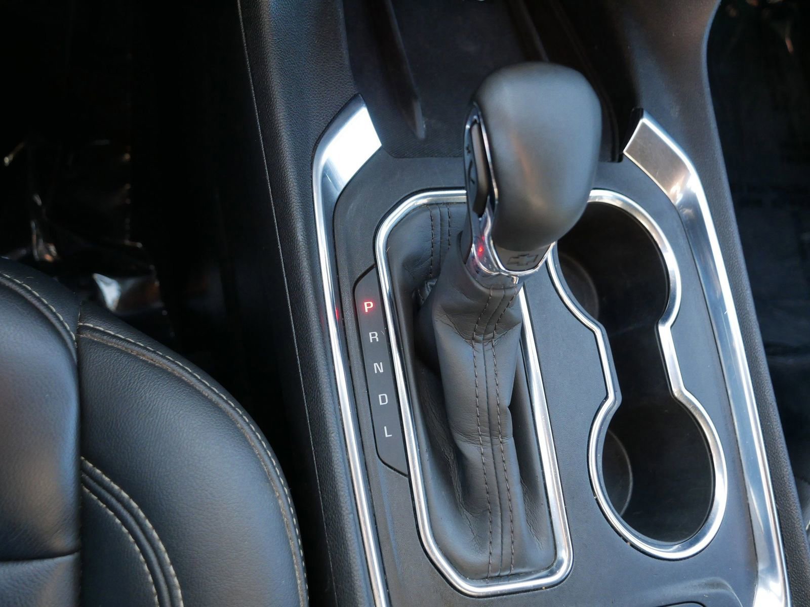 Used 2023 Chevrolet Traverse LT image 25