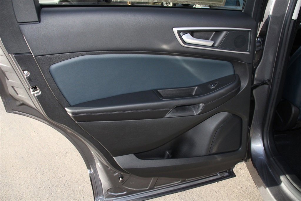 Certified 2024 Ford Edge SEL w/ Sport Appearance Package image 22