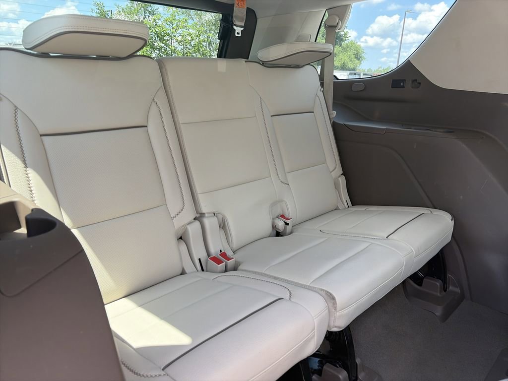 Used 2023 GMC Yukon Denali AWD/4WD image 35