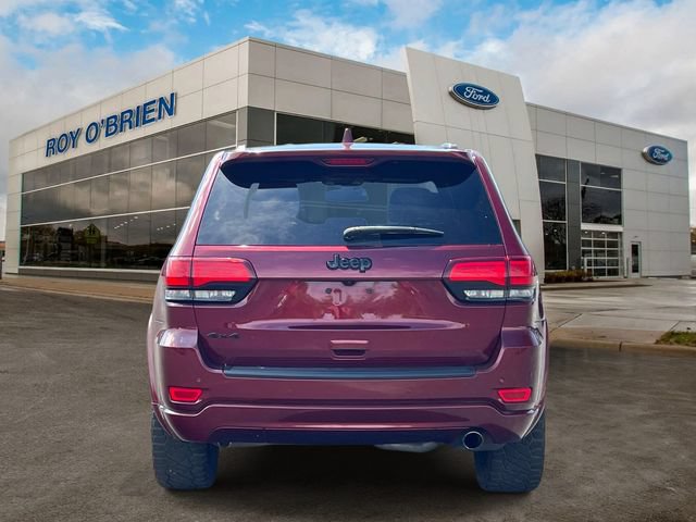 Used 2020 Jeep Grand Cherokee Altitude AWD/4WD image 4