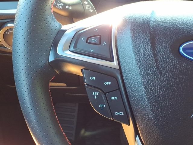 Certified 2024 Ford Edge ST-Line AWD/4WD image 21