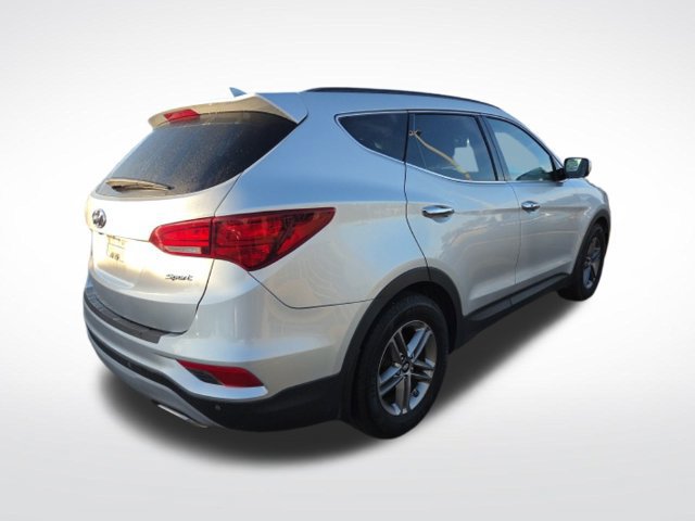 Used 2018 Hyundai Santa Fe Sport w/ 2.4L Tech Package 04 FWD image 10