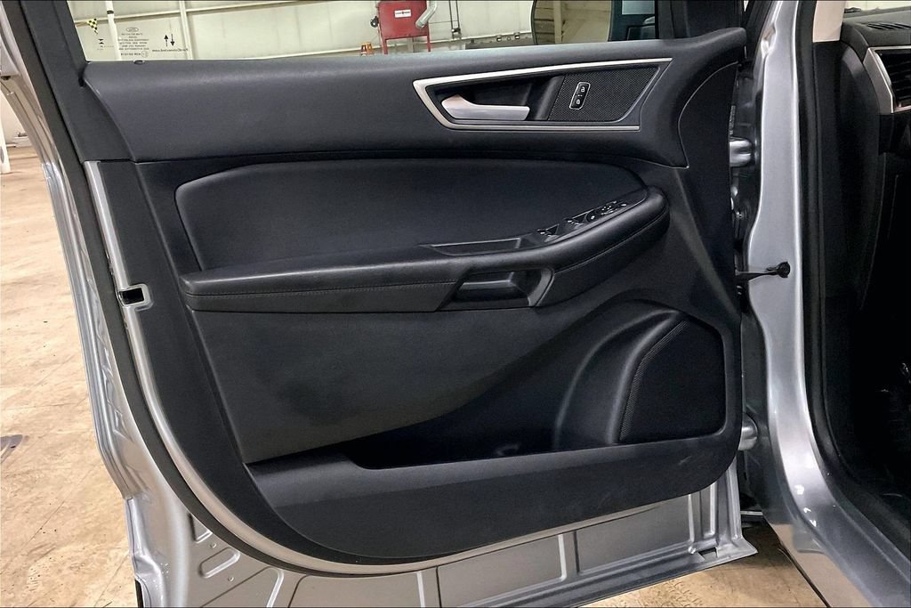 Certified 2024 Ford Edge SEL AWD/4WD image 21