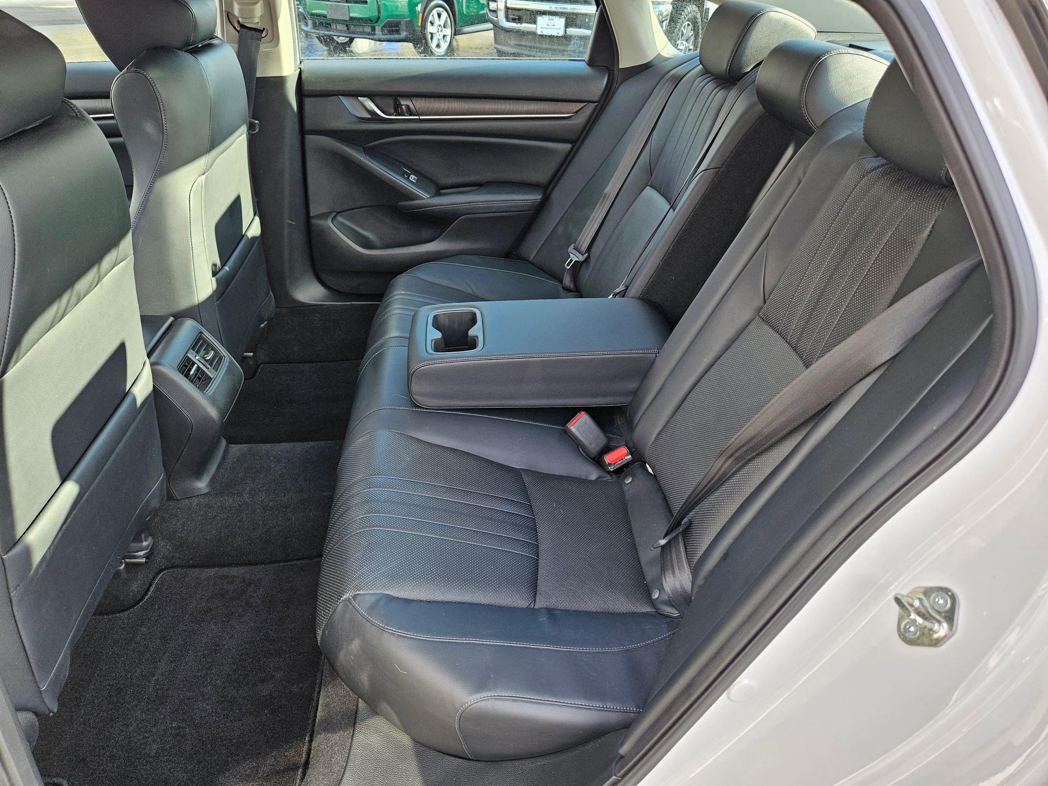 Used 2018 Honda Accord EX-L image 20
