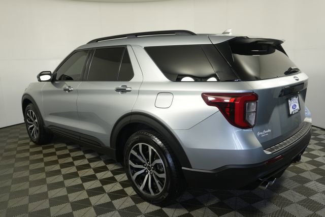 Certified 2020 Ford Explorer ST w/ Premium Technology Package AWD/4WD image 5