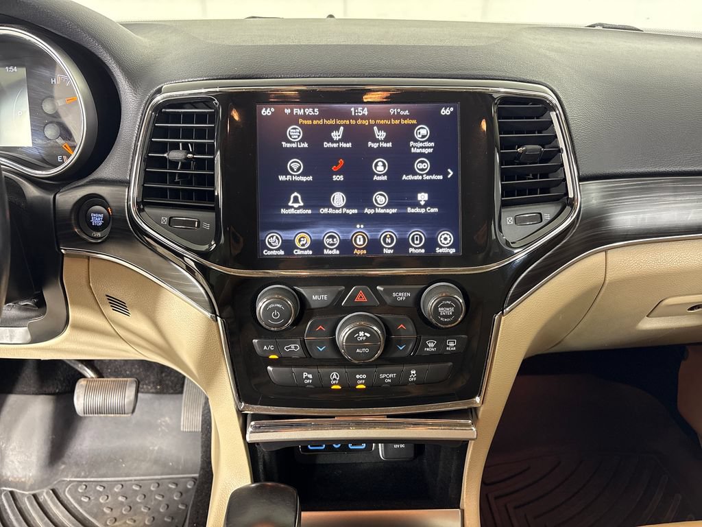 Used 2021 Jeep Grand Cherokee Limited AWD/4WD image 30