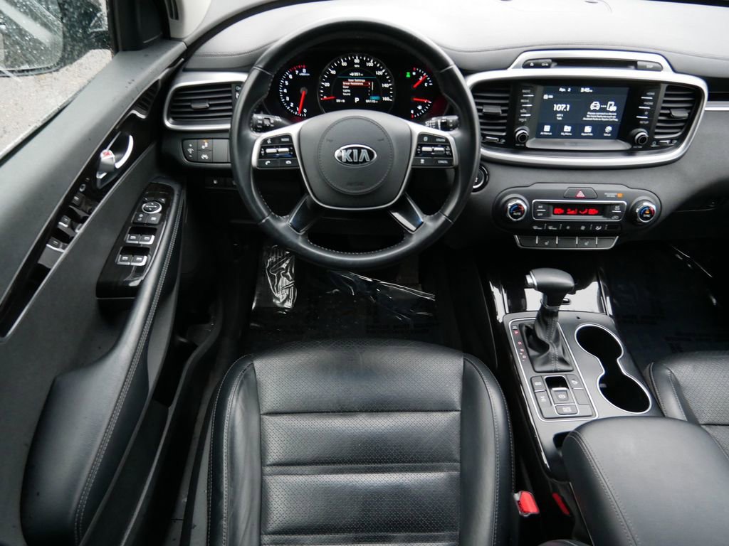 Used 2019 Kia Sorento EX image 12