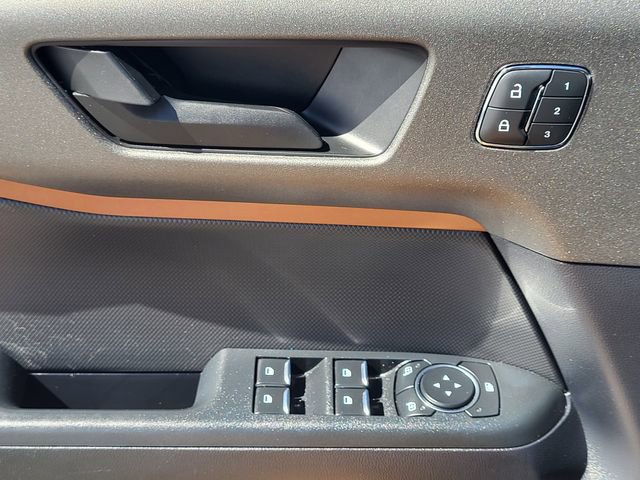 Certified 2025 Ford Bronco Sport Outer Banks w/ Outer Banks Tech Package+ AWD/4WD image 14